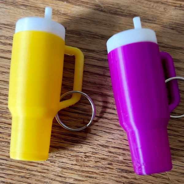 Stanley Tumbler Keychain - Pill Box 3D print model_5