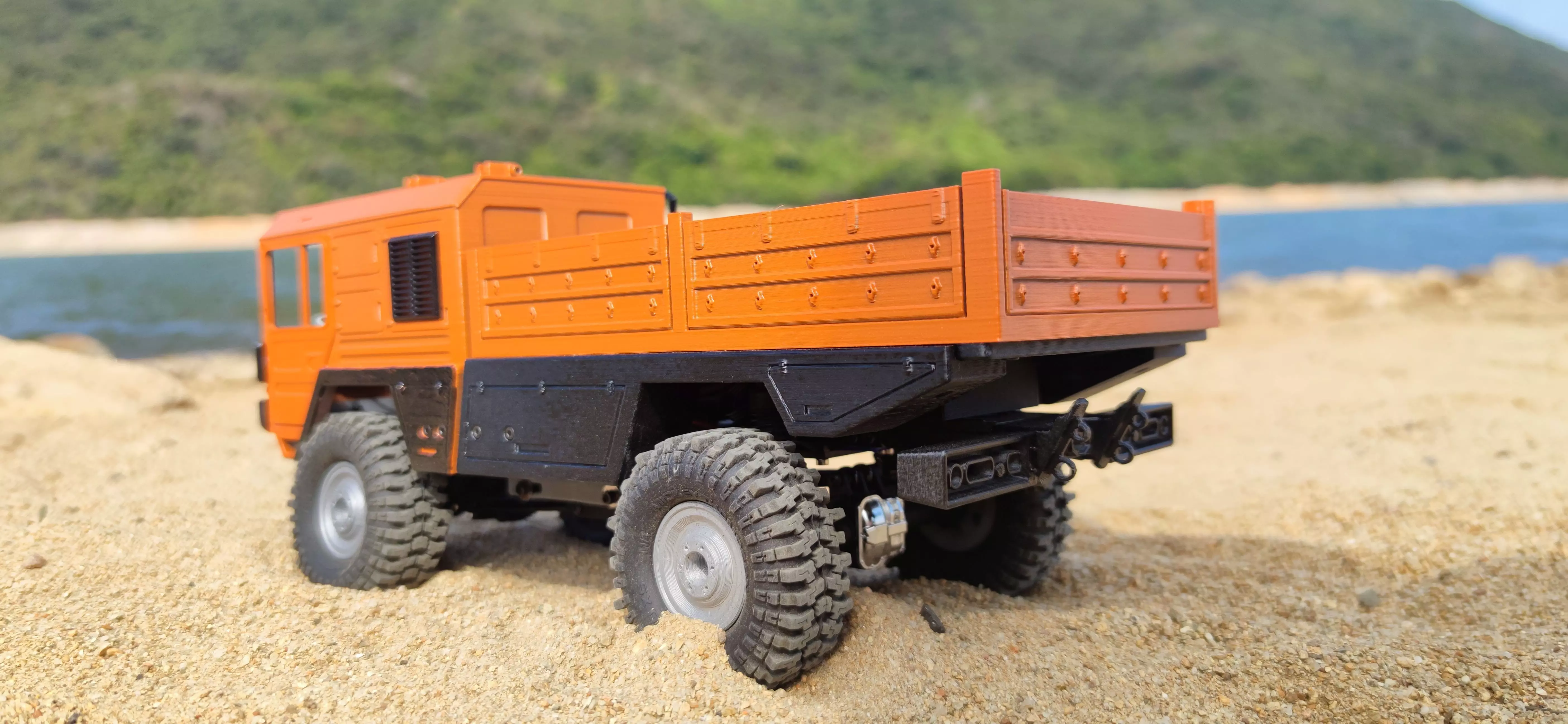 Crawler Baby Cat 1 Flatbed - 1-18 TRX4M RC body attachment 3D print model