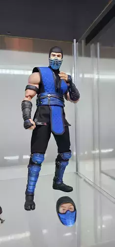 Mortal Kombat Subzero 95 head sculpt Mcfarlane or Storm