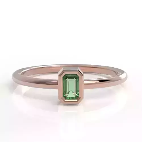 Emerald cushion ring