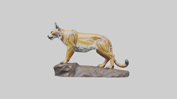 Lynx statue model Low-poly 3D model