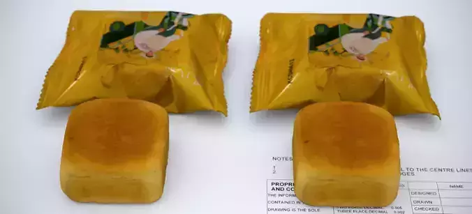 PINEAPPLE MOON CAKE A 2024