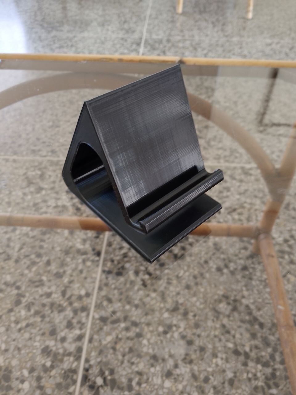 Large Stand for Cell Phone or Smartphone 3D print model_9