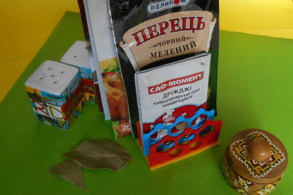 Stand for spices  Free 3D print model_2