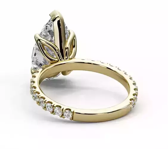 Engagement ring Pear diamond