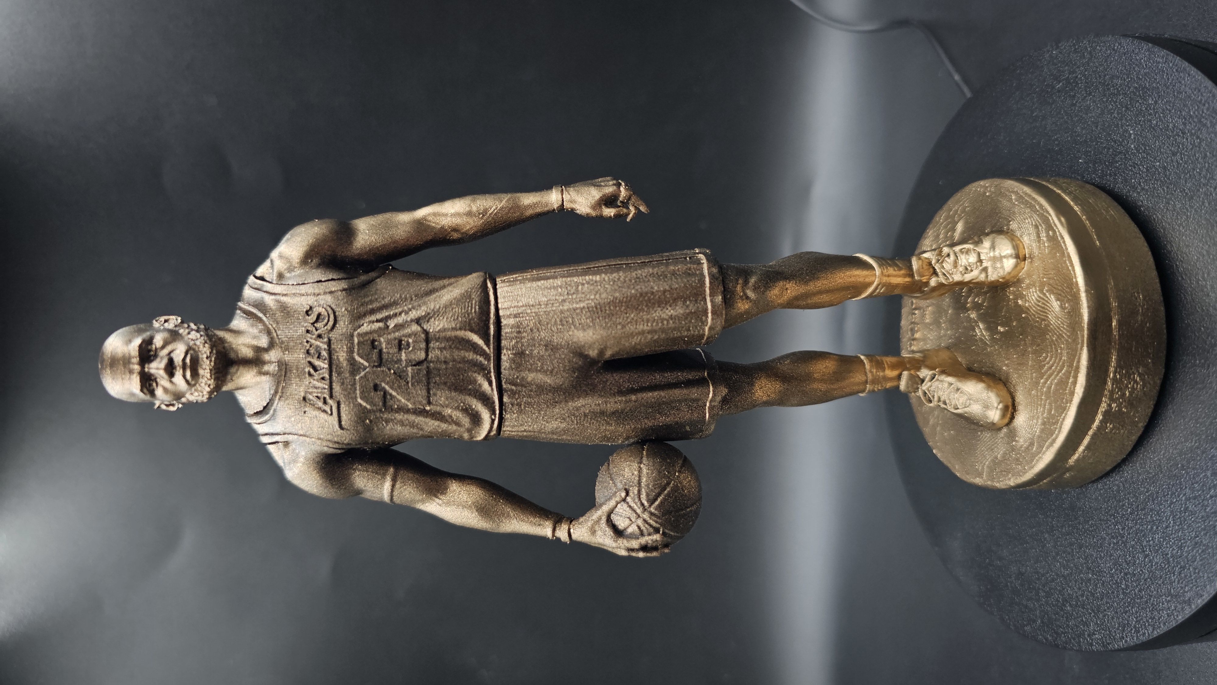 Lebron James statue 3D print model 3D print model_9