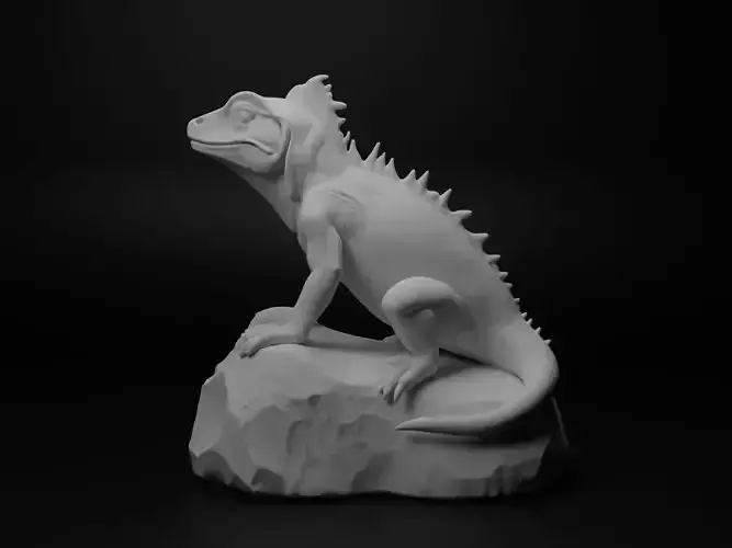 Iguana Animal Figure