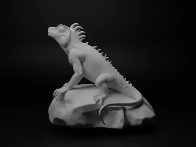 Iguana Animal Figure