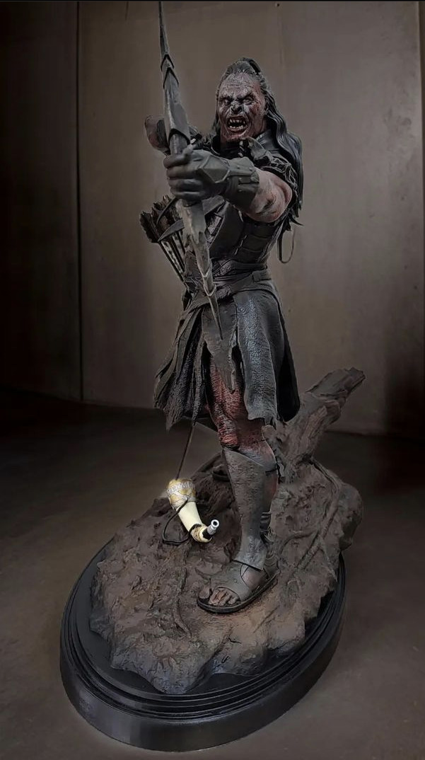 LURTZ URUK HAI LORD OF THE RINGS w ARROW BOWS AND BOROMIR HORN 3D model_5