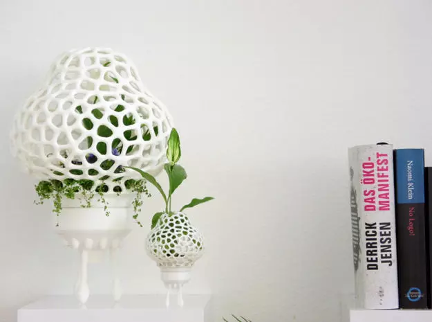 Big Space-Rocket with Pot and Funnel 3D print model_0