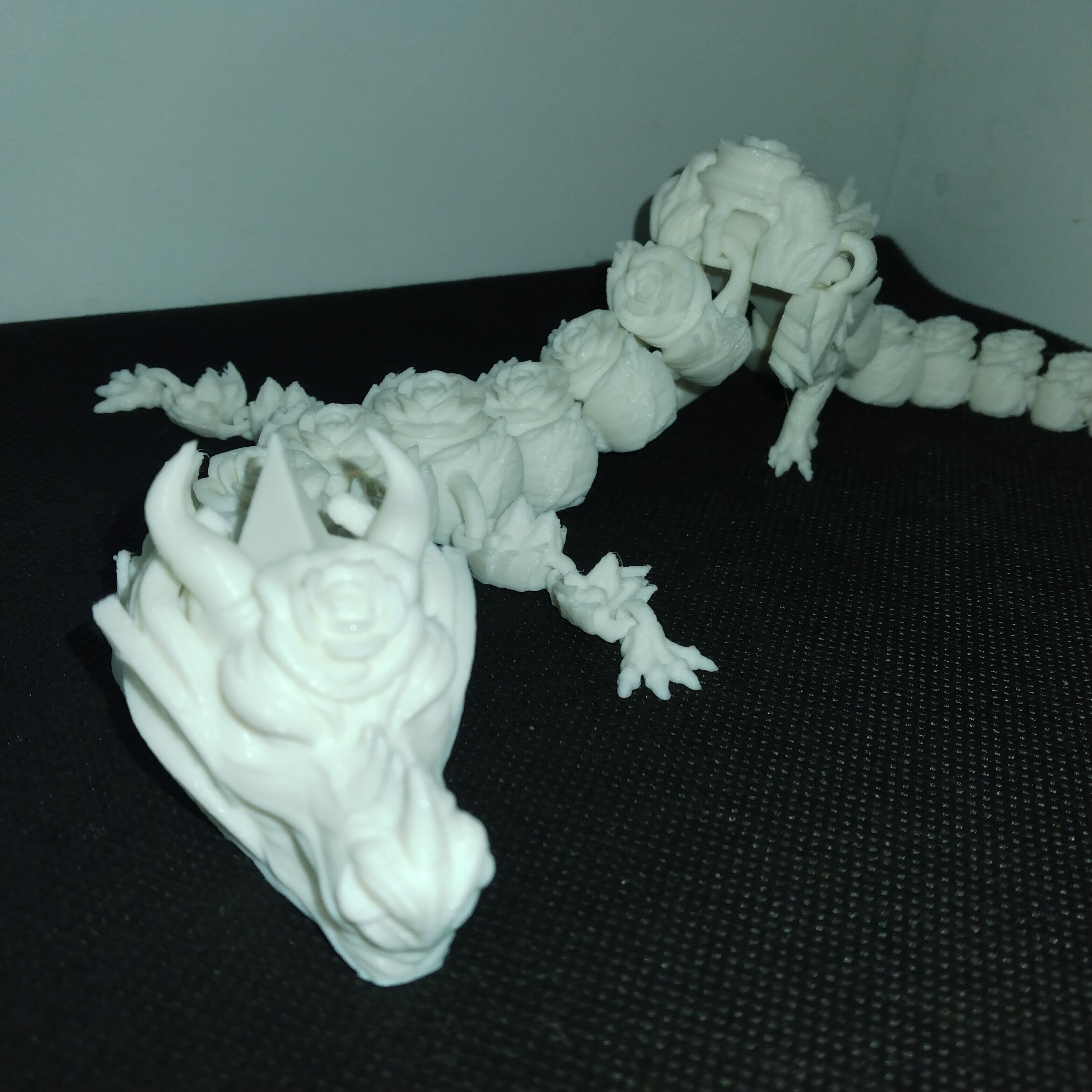 Rose Guardian Flexi Dragon  Articulated 3D print model_6