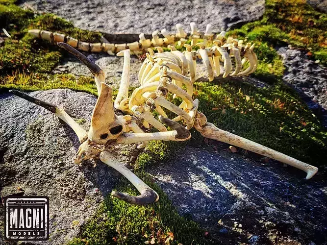  Articulated Reaper Leviathan Skeleton - Subnautica