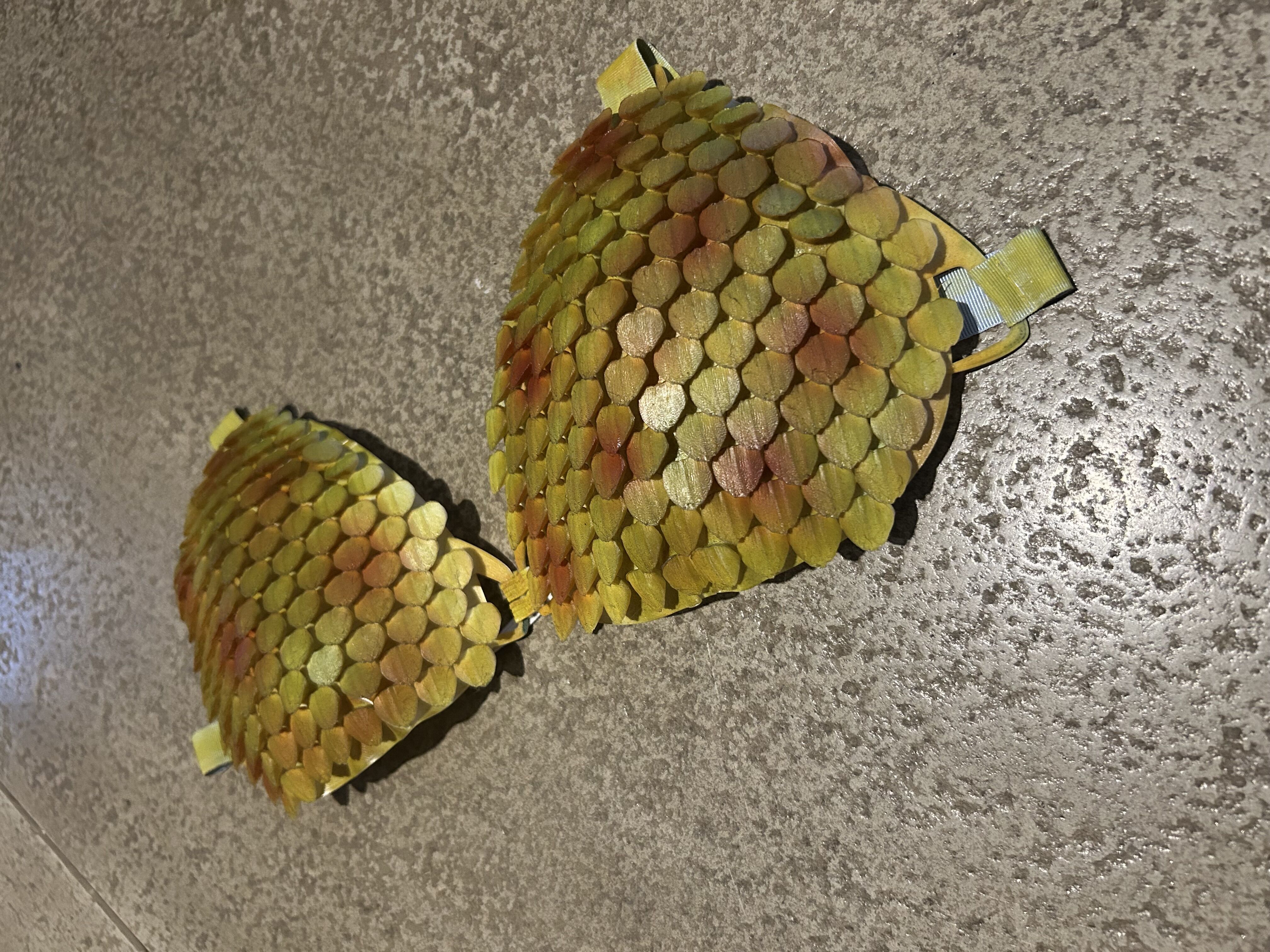 Flexible Scales Bra 3D print model_3