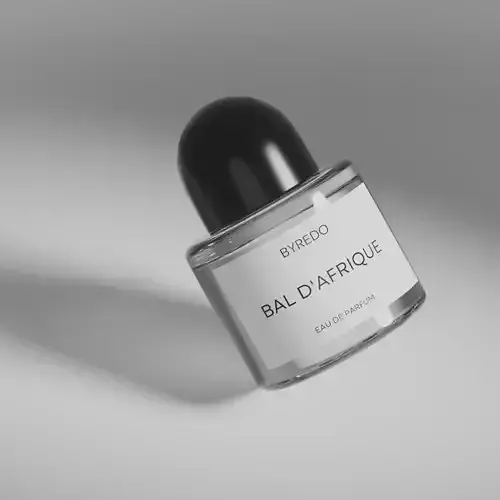 3D Parfum Bottle Model Product Visualization