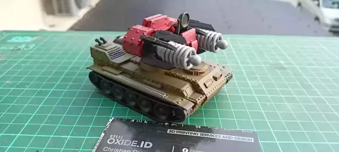 Red Alert 2 inspired Tesla tank
