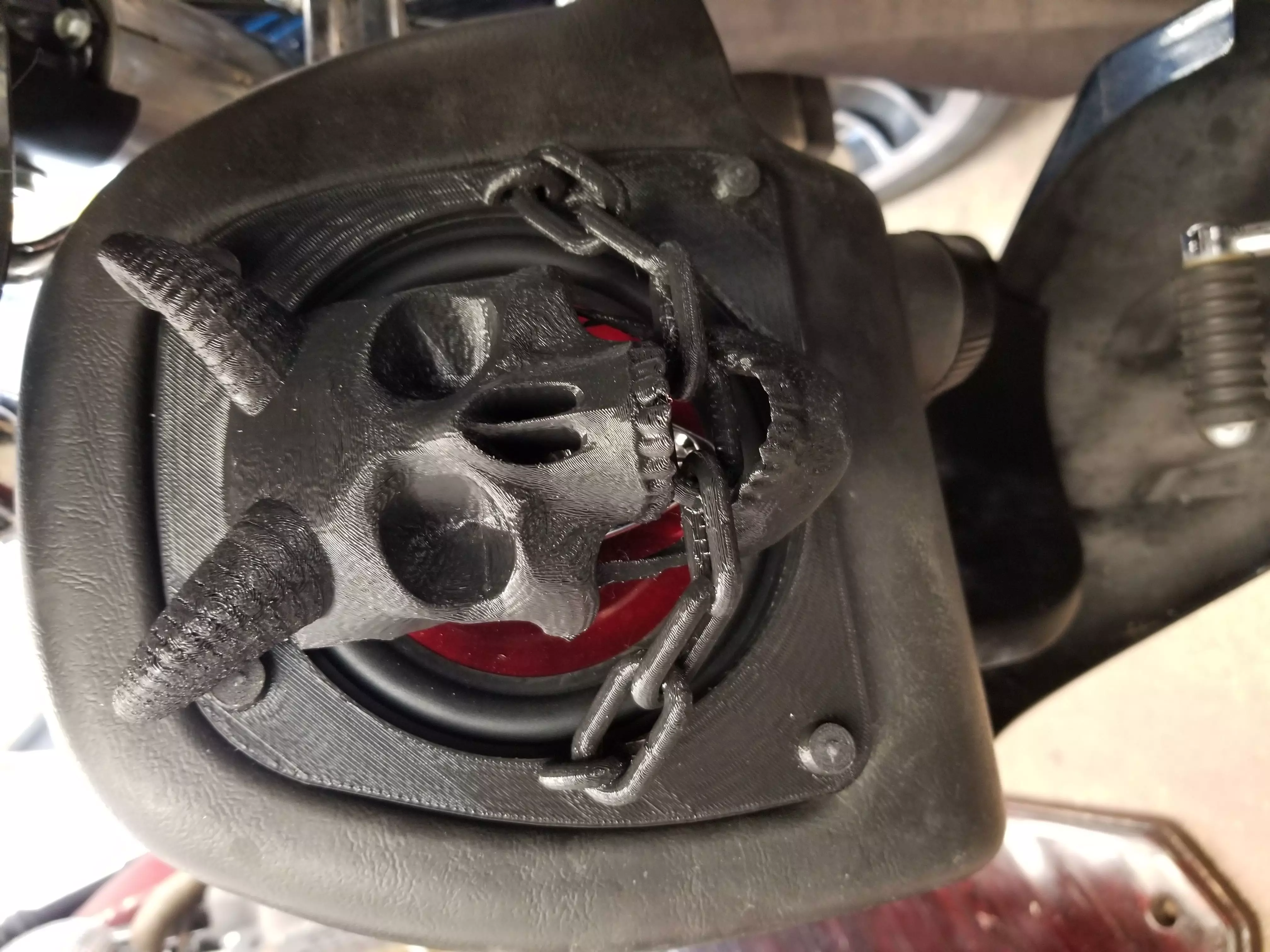 Speaker enclosure for Harley Davidson front lowers - horned 3D print model_0