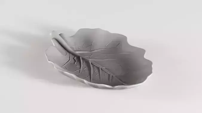 001610 Decorative Leaf-Shaped Plate