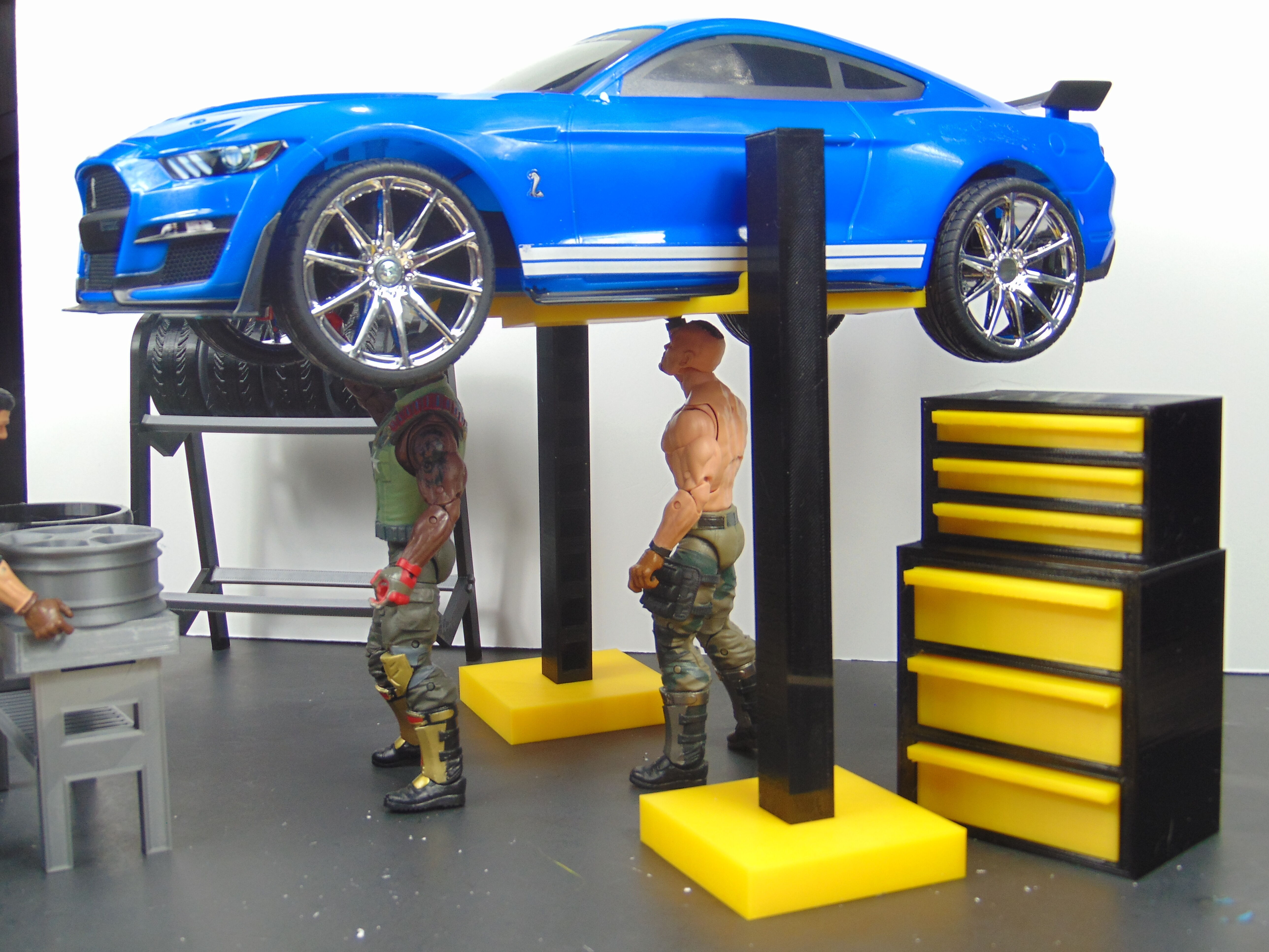 Custom 112 Garage Car Lift Diorama Prop Accessory for GI JOE 3D print model_5