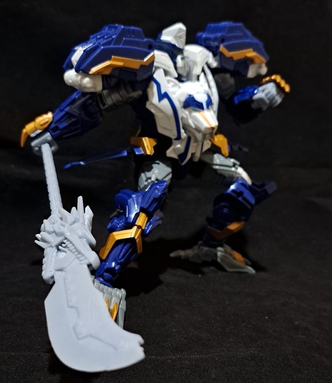 Transformers Thundertron Dragon Crescent Blade 3D print model_7