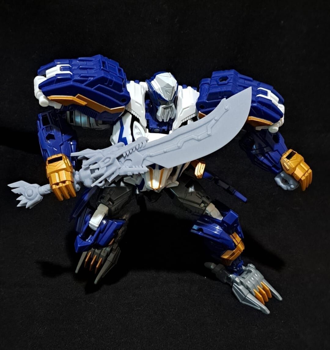Transformers Thundertron Dragon Crescent Blade 3D print model_13