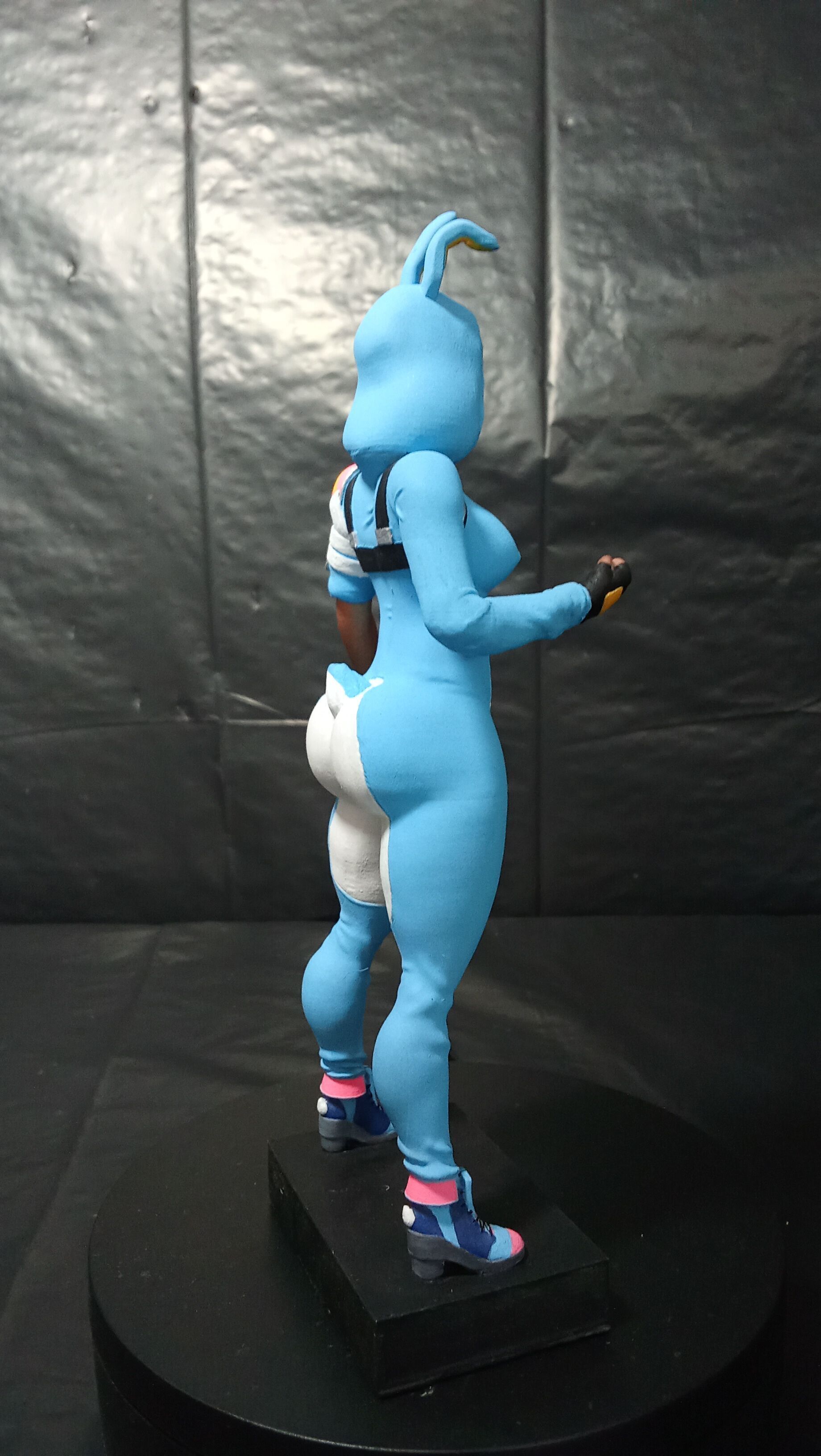 Penny Fortnite Bunny Brawler STL - 3D Printable  3D print model_3