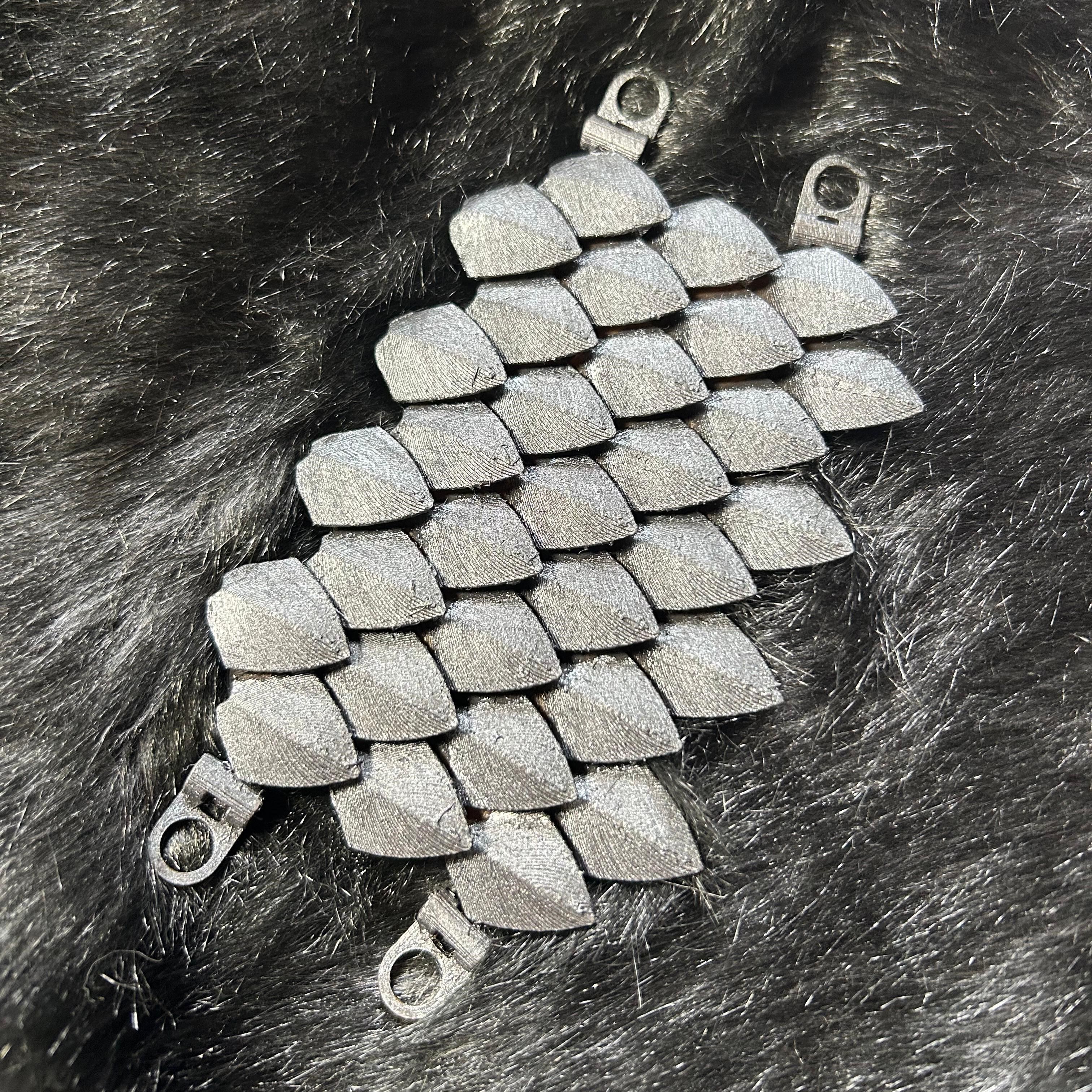 Flexible Scalemail Wristband 3D print model_1