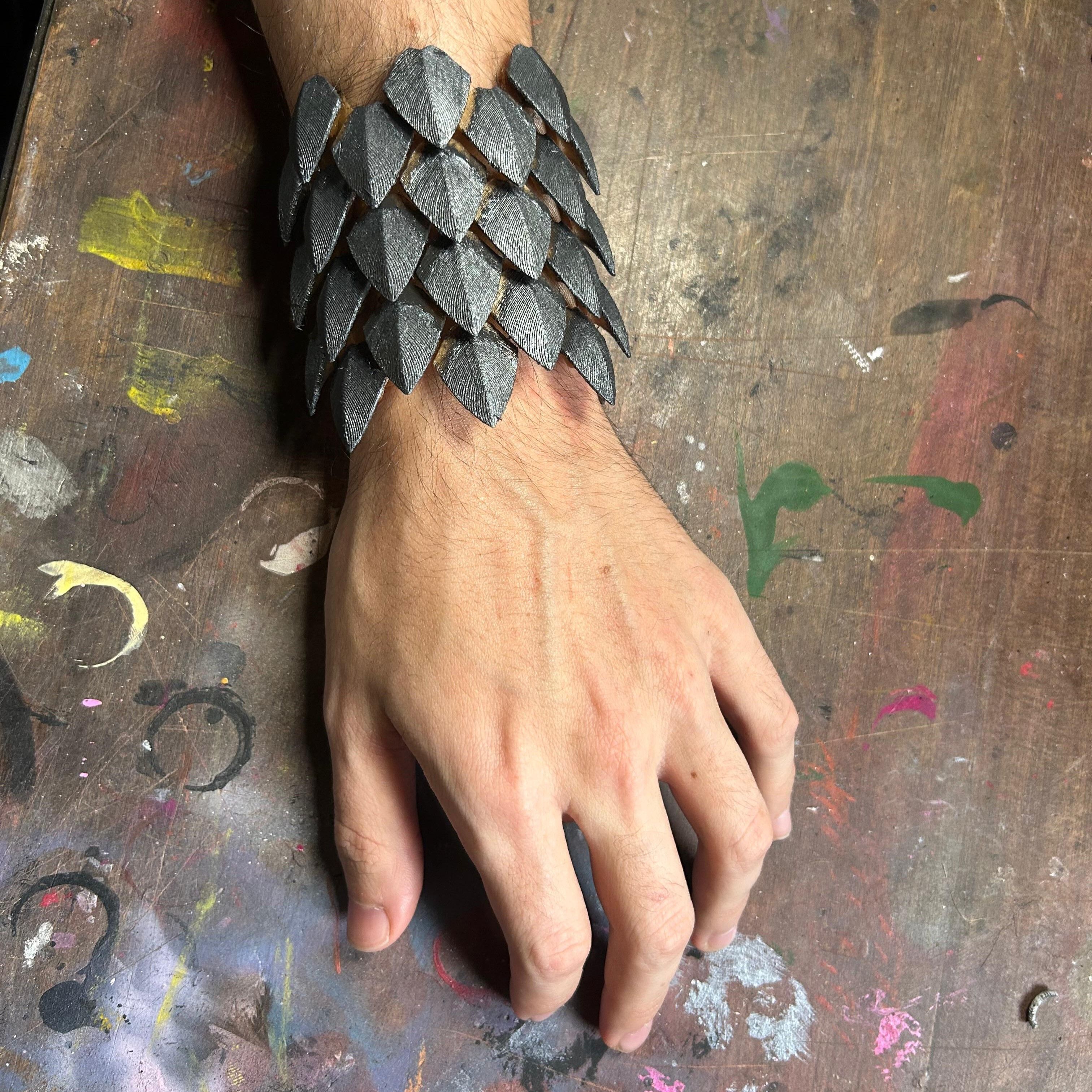 Flexible Scalemail Wristband 3D print model_2