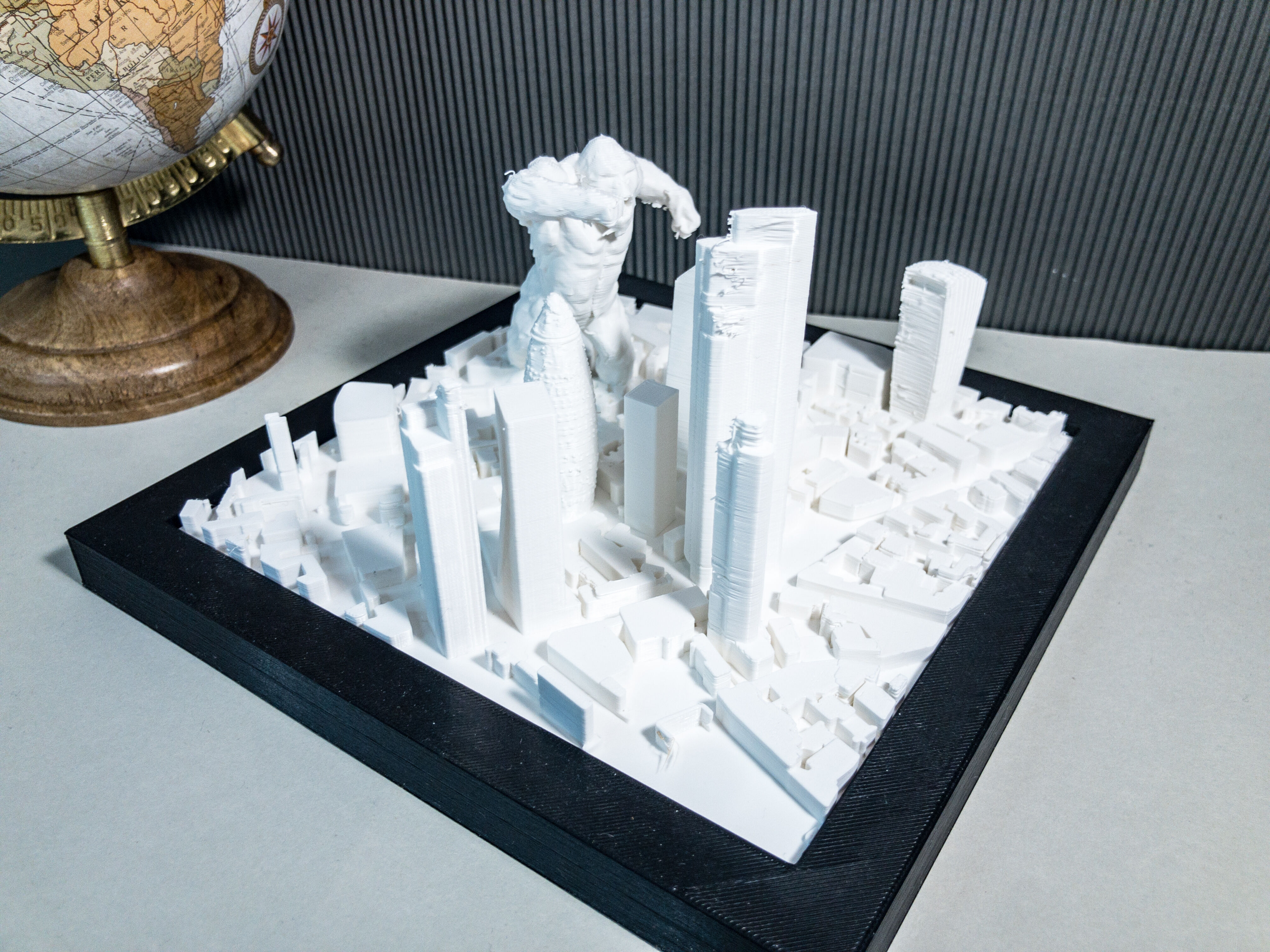 KING KONG in LONDON 3D print model_5