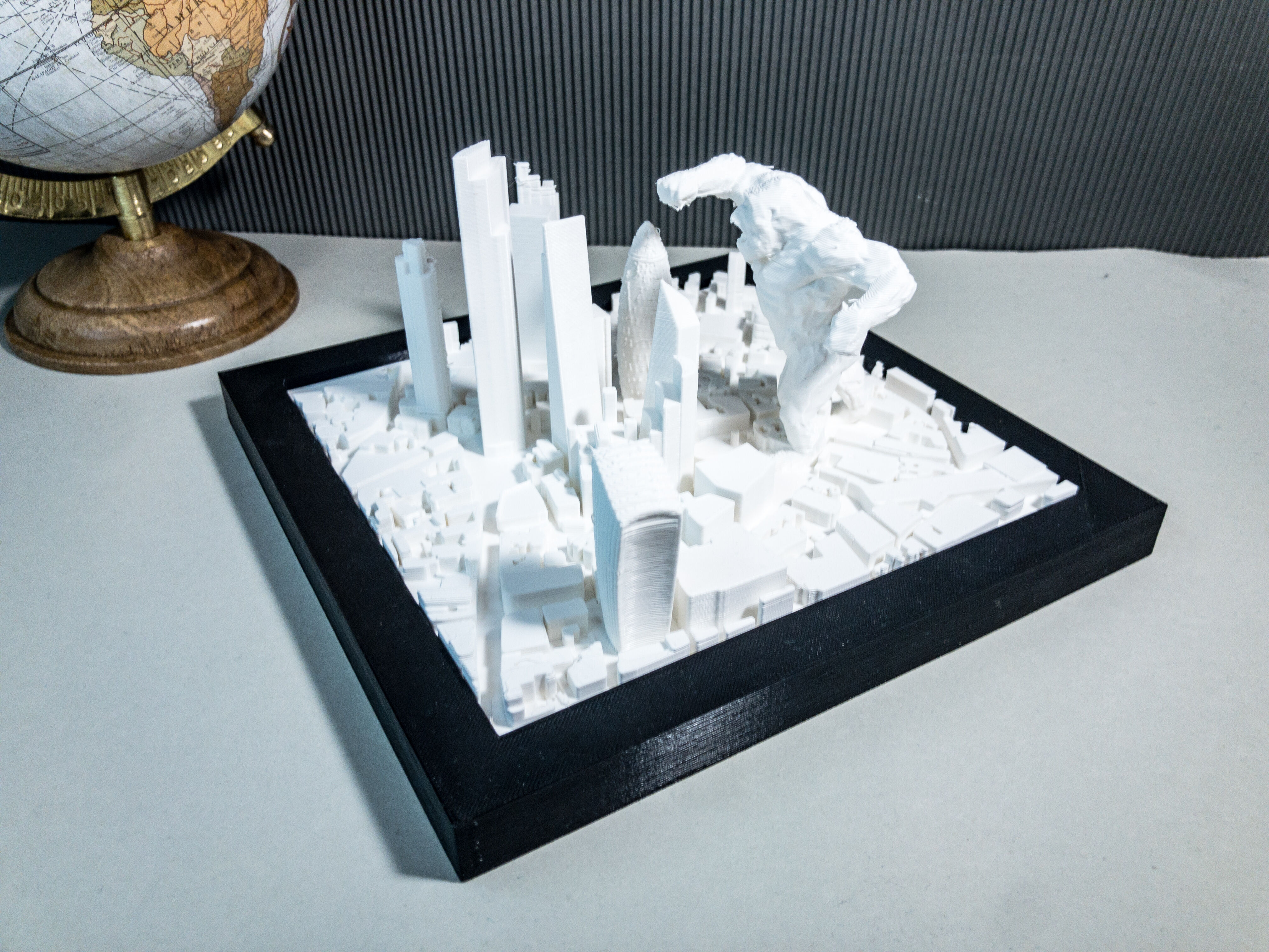 KING KONG in LONDON 3D print model_7