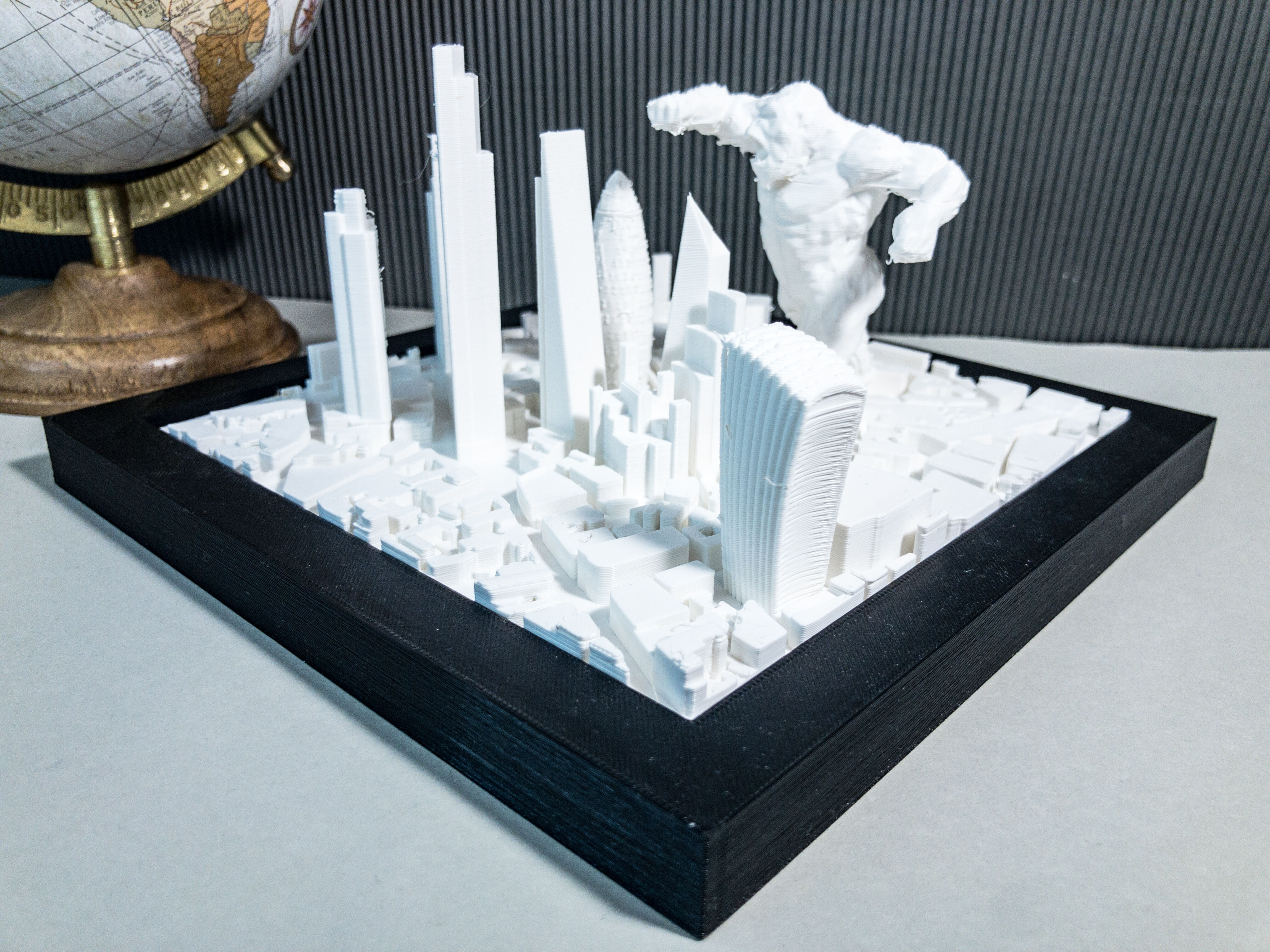 KING KONG in LONDON 3D print model_2
