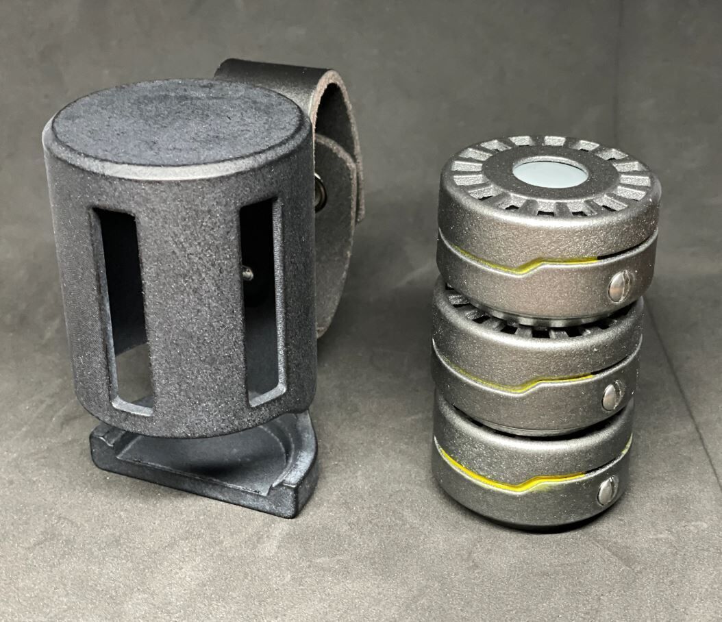 The Batman 2022 Sticky Mine Bomb Belt Set - Costume Cosplay 3D print model_9