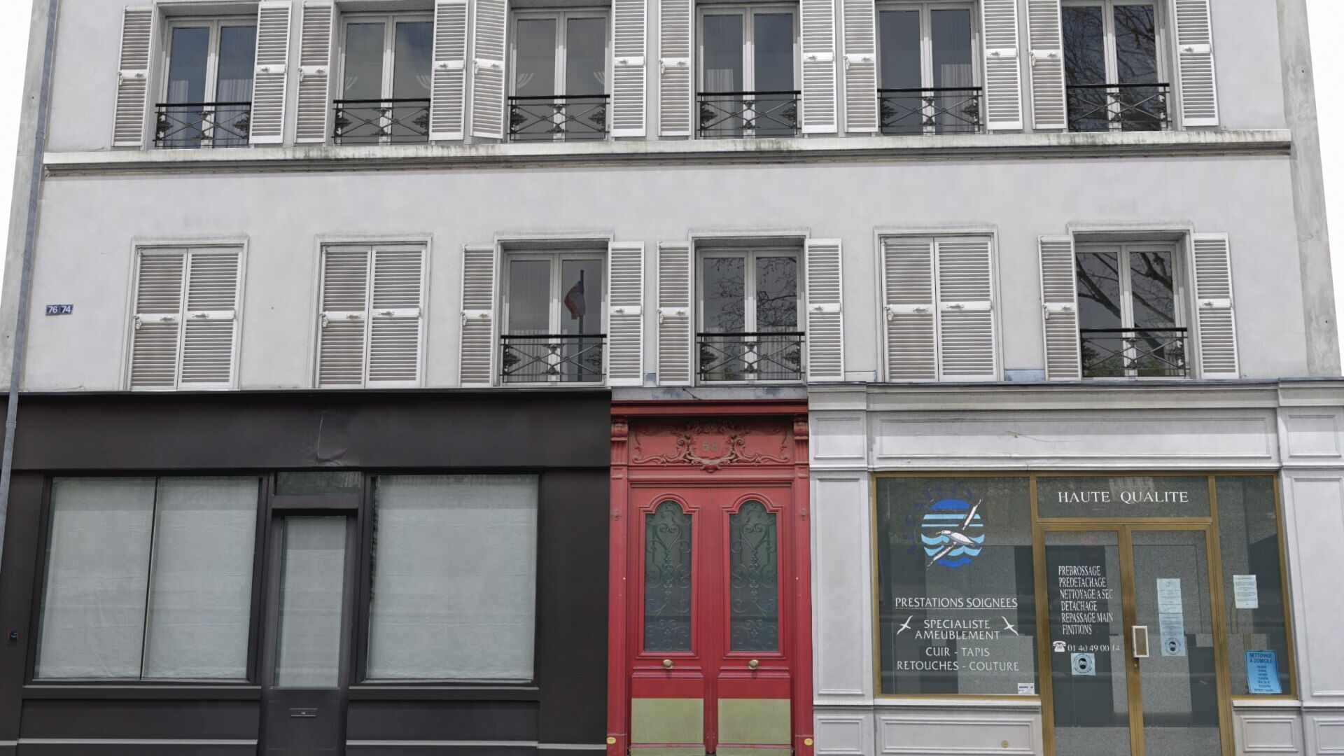 Old Paris House 005 Low-poly 3D model_5