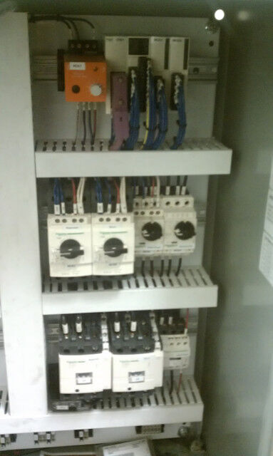 Caixa de Controle  Composteira Low-poly 3D model_6