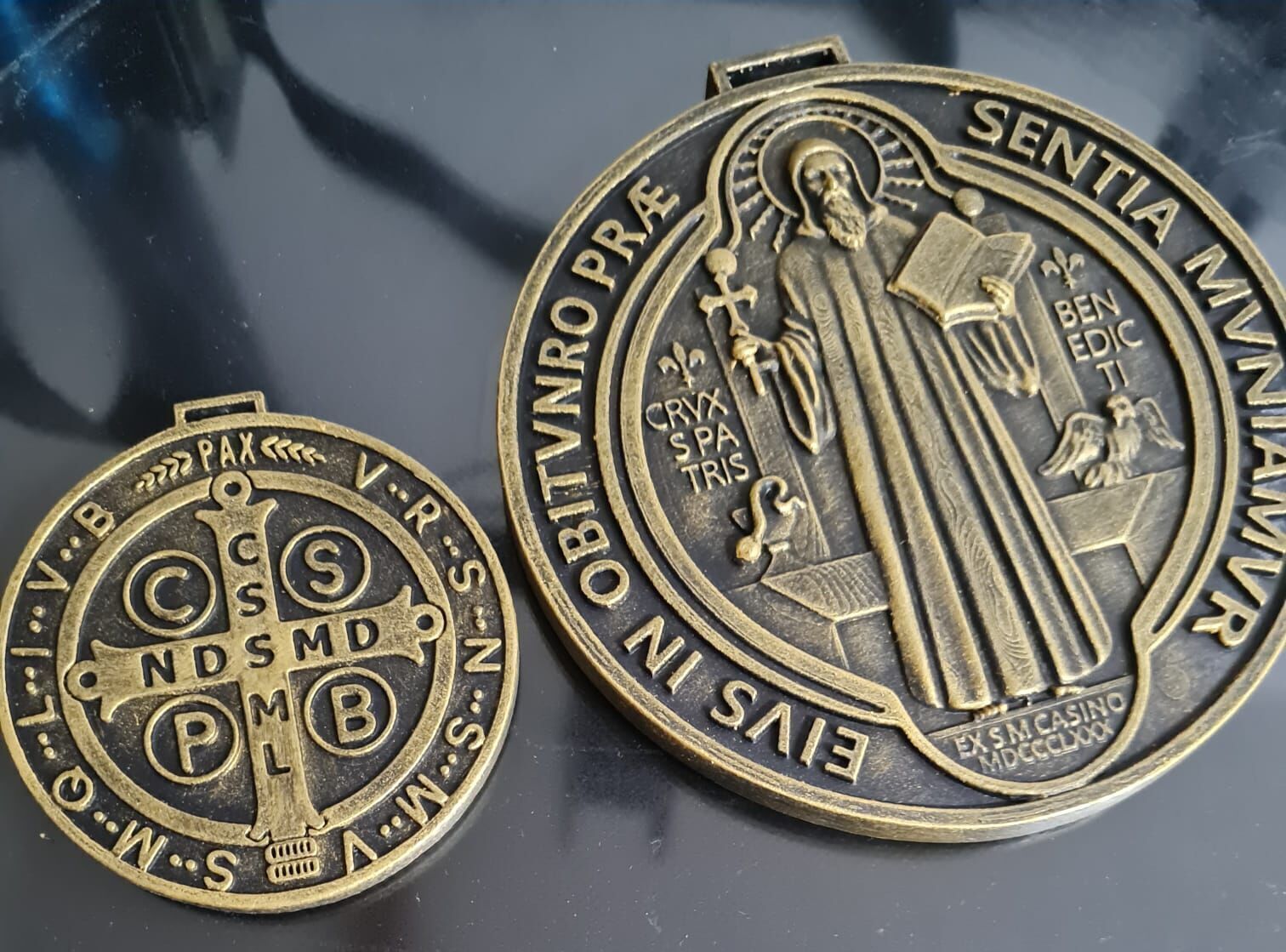 The Medal of Saint Benedict 3D print model_1