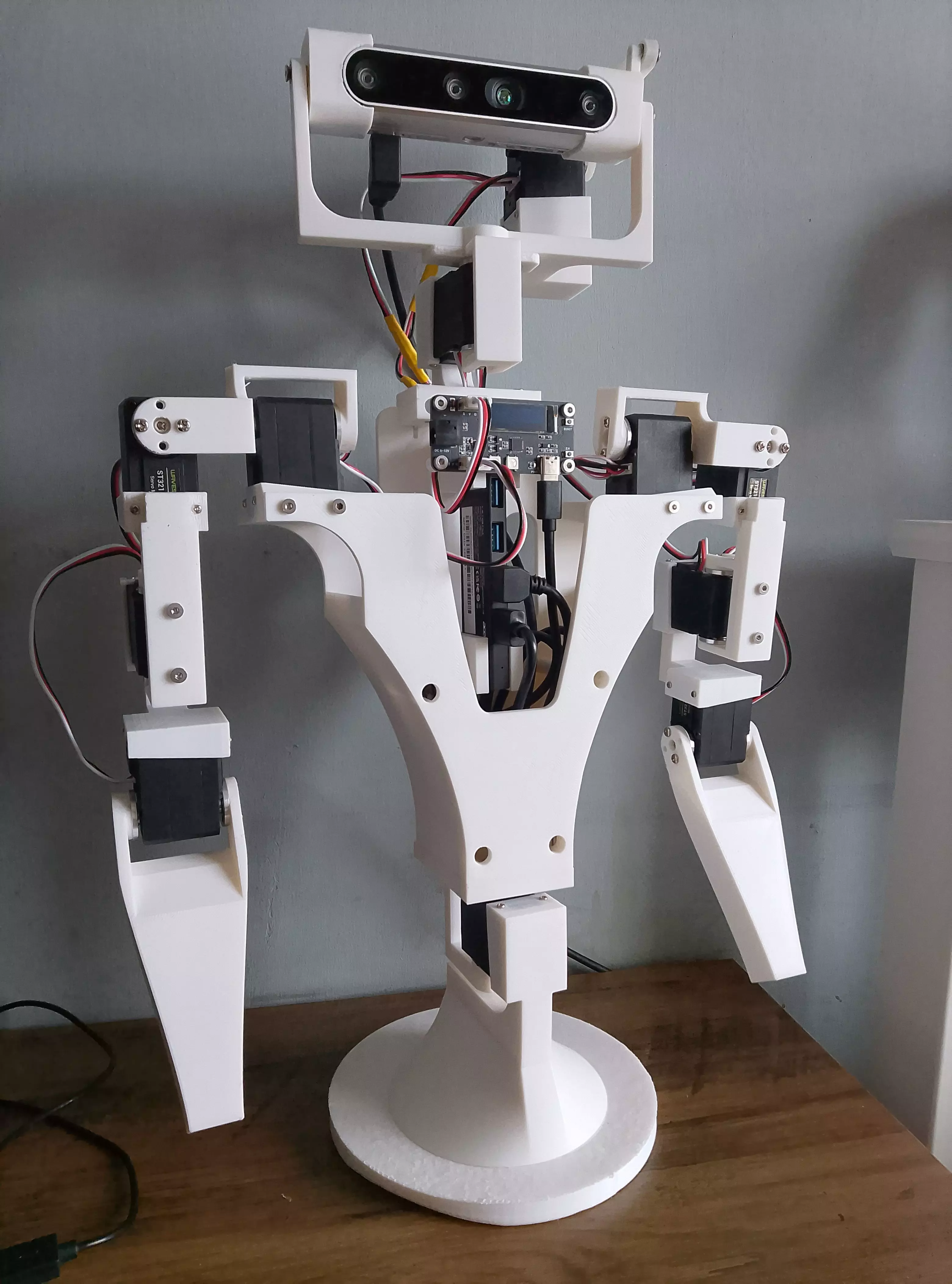 Humanoid Robot modular with Head Arms Rotating Torso 3D print model_0