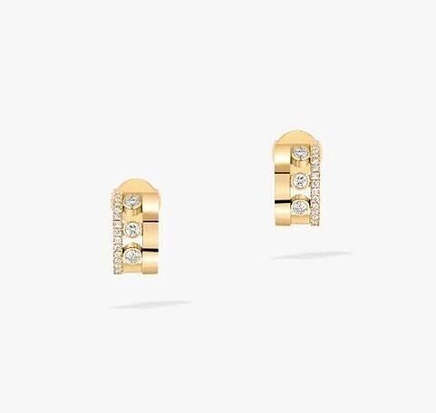 Noor Studs Shine with Grace 3D model