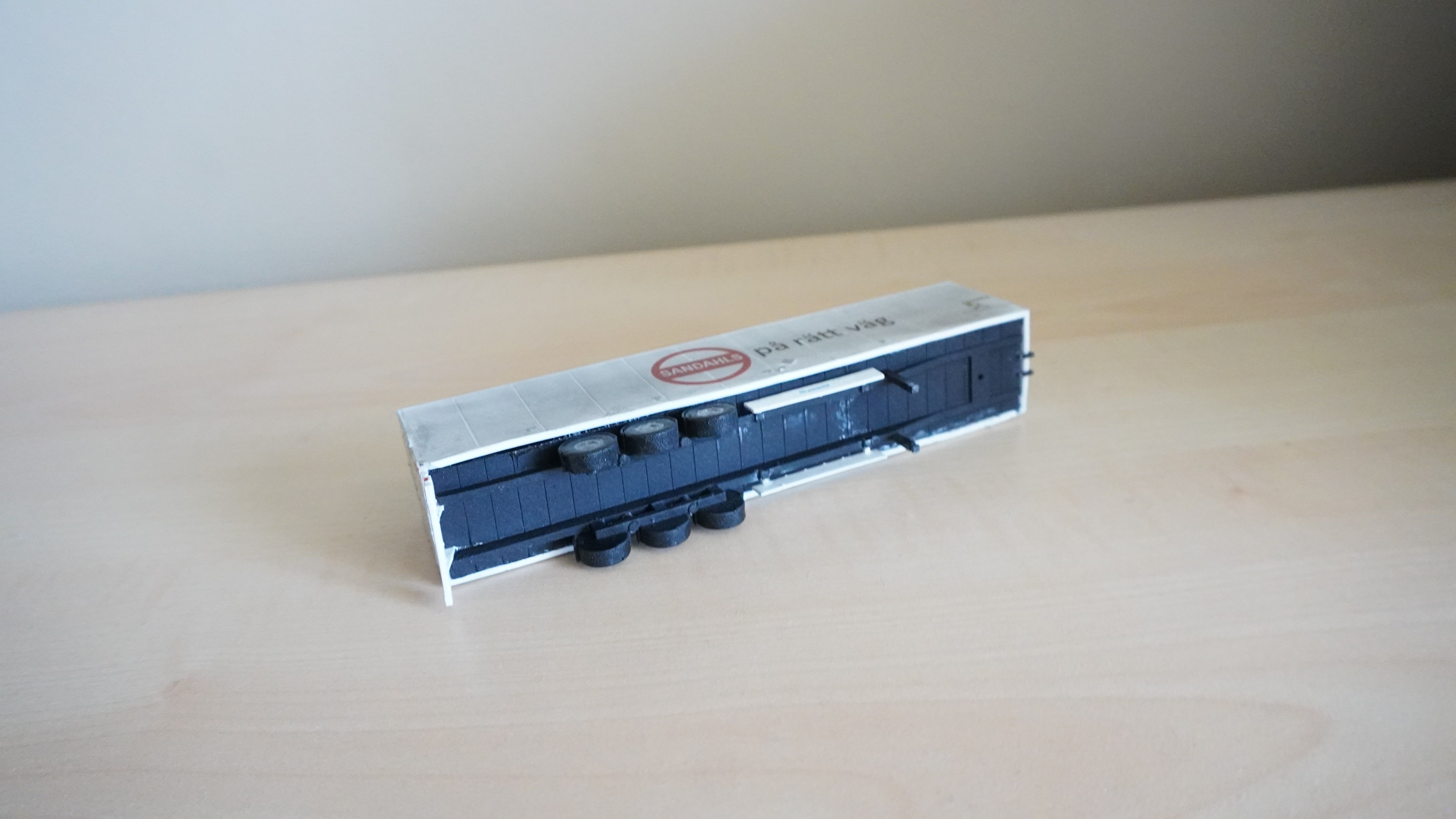 Pre supported H0 1 87 scale refrigerated trailer proxy 3D print model_3