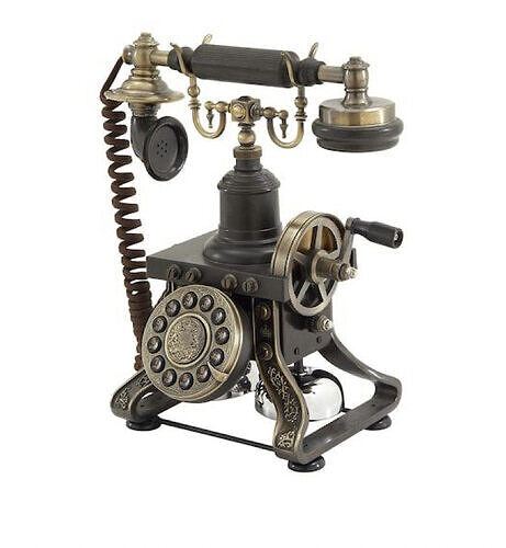 Old phone  Low-poly 3D model