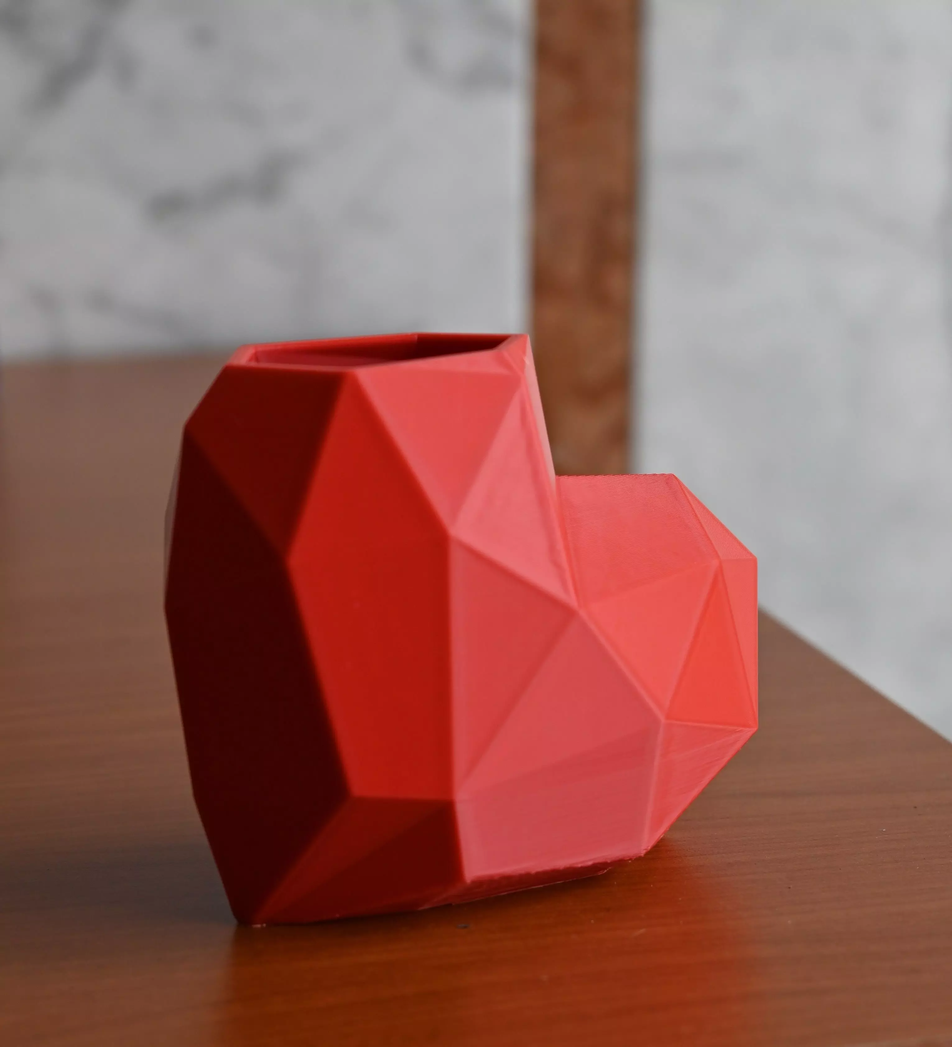 Low Poly Heart-Shaped Vase 3D print model_0