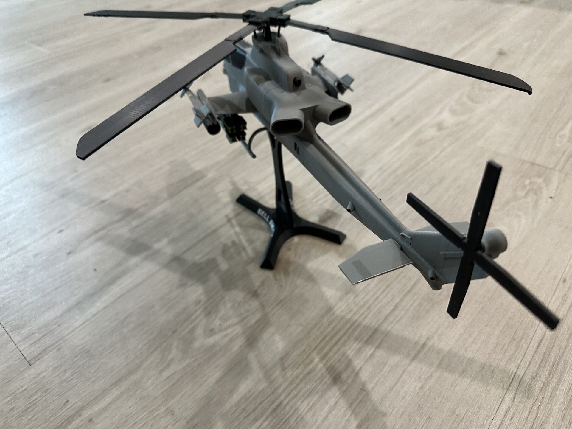 BELL AH-1Z  VIPER 3D print model_6