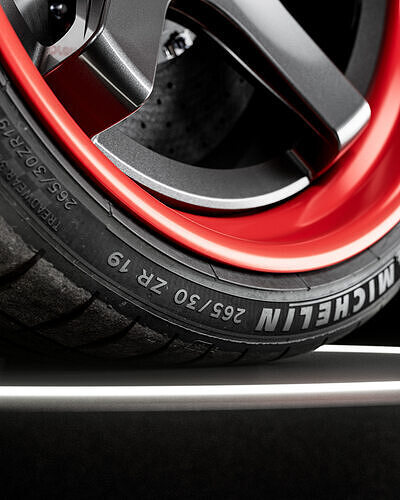 Michelin Pilot Sport 4s 265 30 19 93Y 3D model 5
