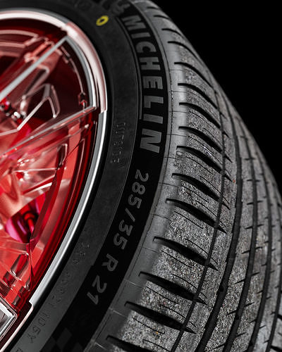 Michelin Pilot Sport 4 SUV 285 35 R21 105Y 220 A A 3D model 3