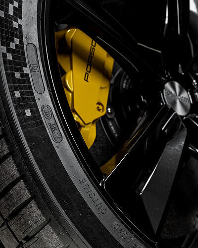 Michelin Pilot Sport EV 255 40 R21 102Y 3D model 4