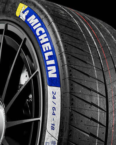 Michelin Pilot Sport EV 24 64 18 Clean 3D model 3