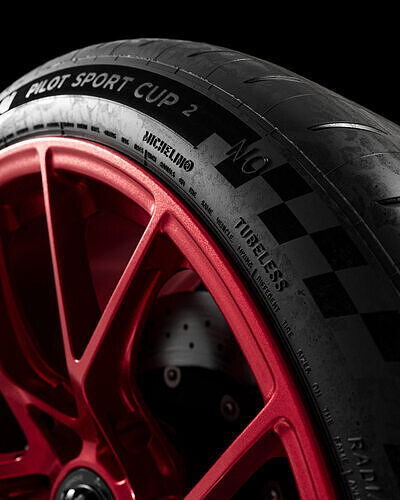 Michelin Pilot Sport Cup 2 335 30 ZR21 3D model 4
