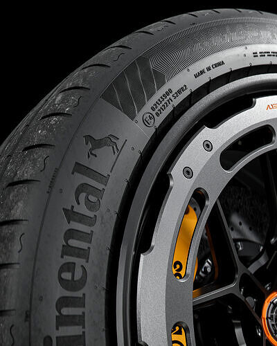 Continental Premium Contact C 285 45 21 113V 3D model 4