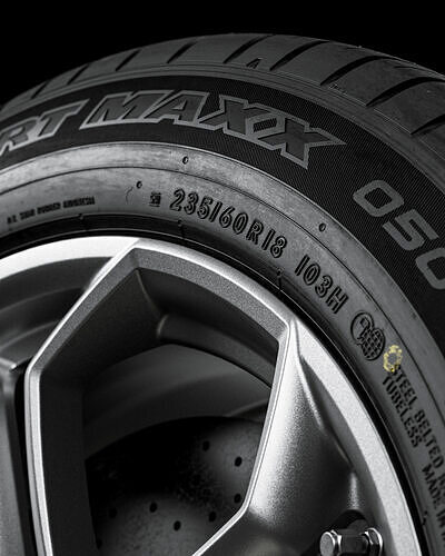 Dunlop SP Sport Maxx 050 235 60 18 103H 3D model 3