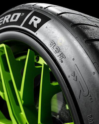 Pirelli R 275 35 R23 105Y 3D model 3