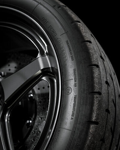 Yokohama Advan A052 245 40 R18 3D model 5