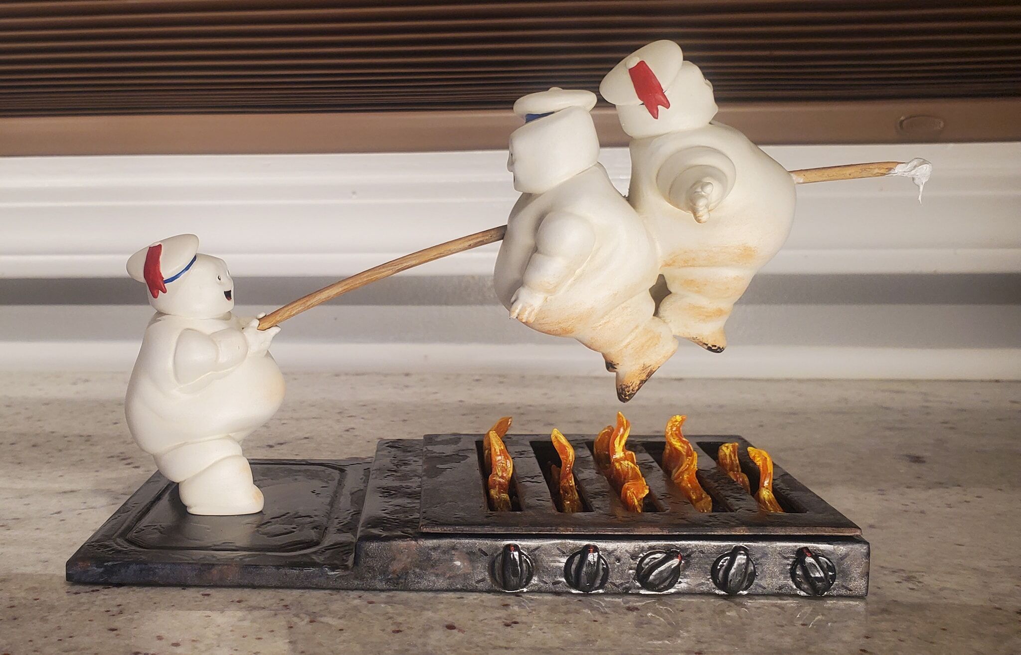 Toasted Staypufts Diorama - Ghostbusters 3D print model_3